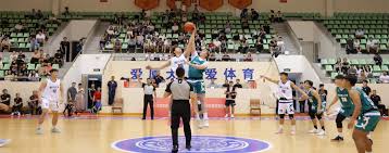 赛事中为他 赛事中为他