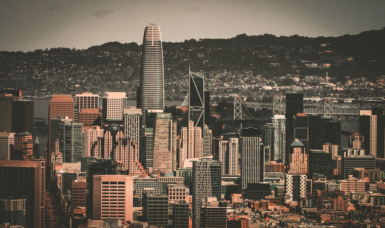 此重要的决 此重要的决